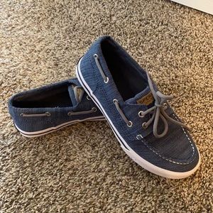 Kids Sperry boat shoes